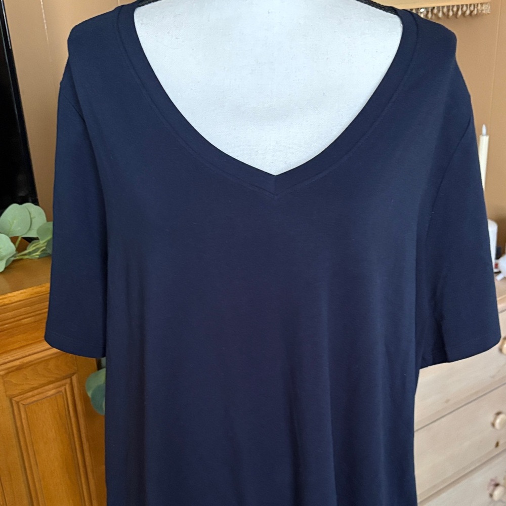 T-Shirt Dress Classic Navy V-Neck